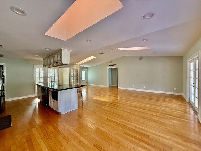 Building Photo - Palm City Home with Dock and Lift