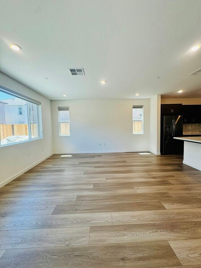 Building Photo - 5421 Knights Valley Ln