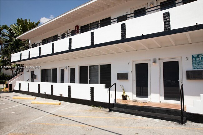 Building Photo - 345 85th St