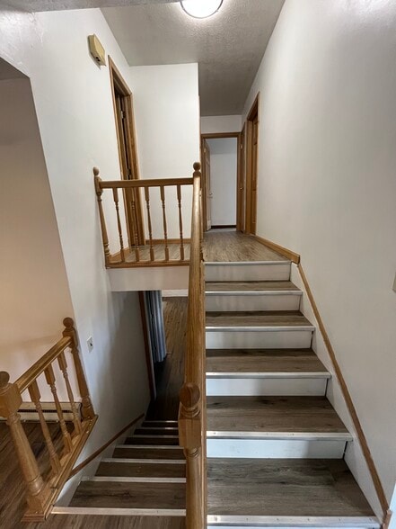 Staircase - 244 Natale Dr