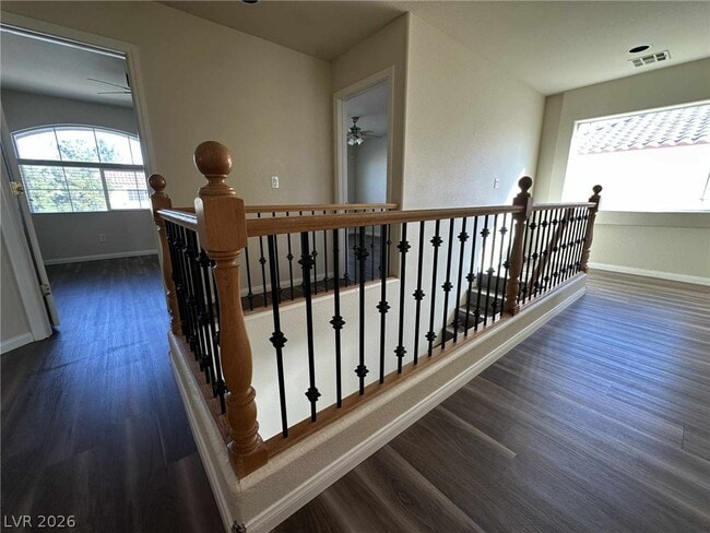 Building Photo - 10679 Timber Stand St