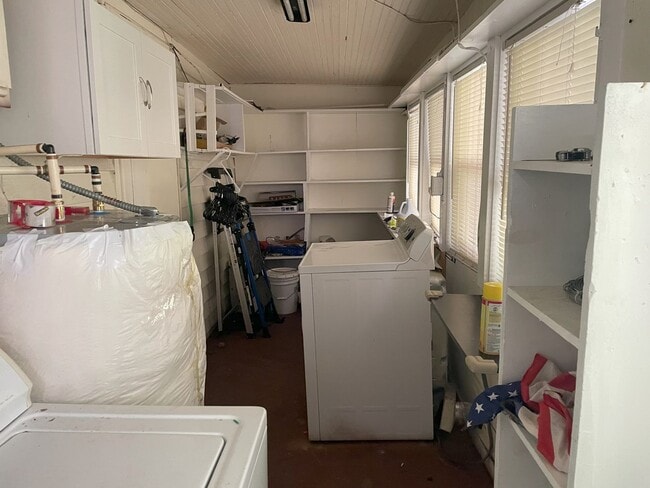 Building Photo - 5350 NC-194