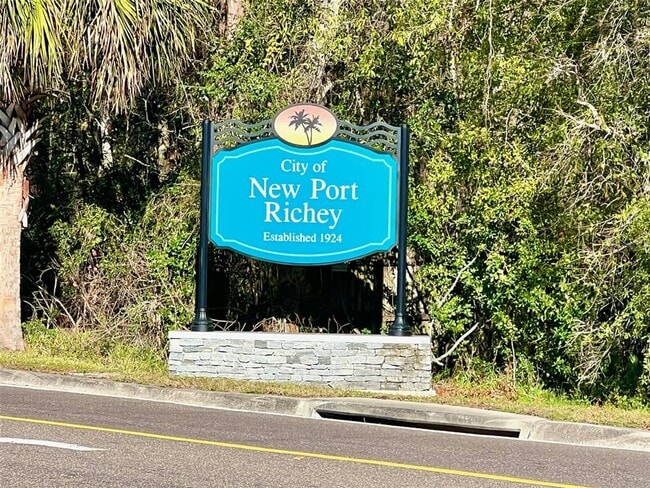 Building Photo - 6431 Old Main St