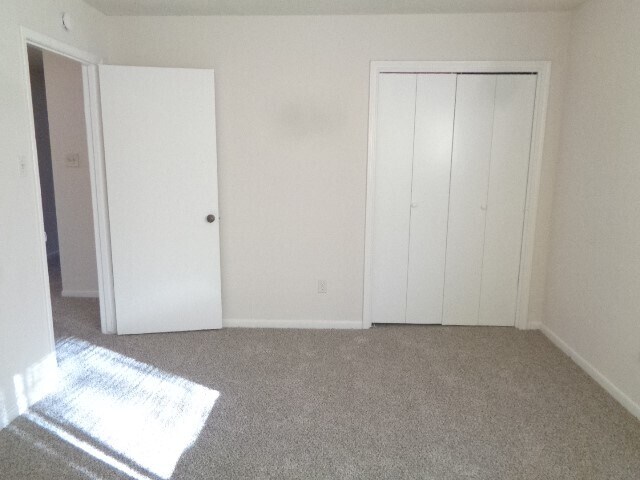 Building Photo - 15835 Cardono Ln