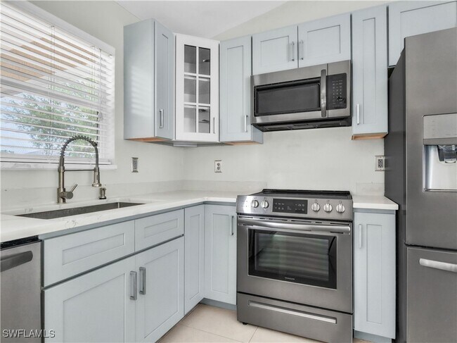 Primary Photo - 1526 NW 21st Pl
