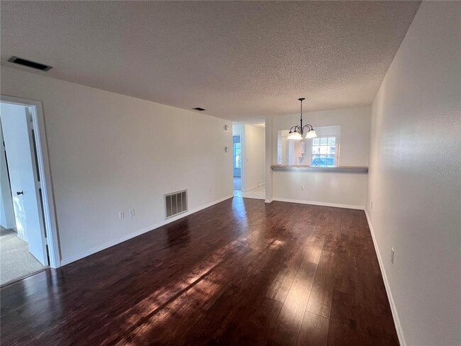 Building Photo - 2928 Stillwell Ct