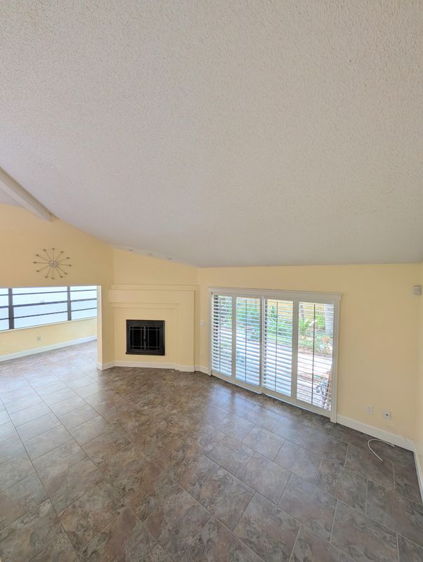 Building Photo - 1154 W Winged Foot Cir