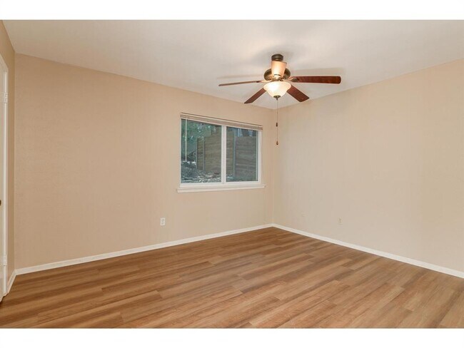 Building Photo - 12320 Scribe Dr