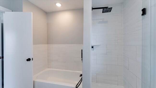 Building Photo - 3819 W Traditions Ct