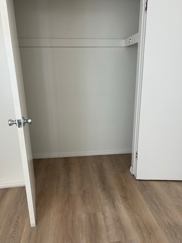 Building Photo - 6214 Holly Mont Dr