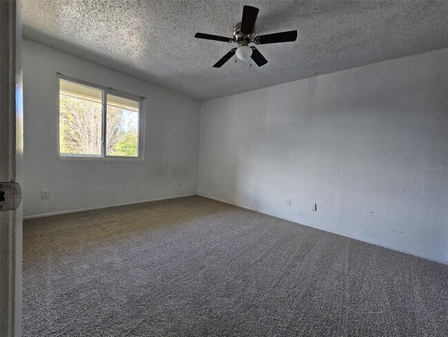 Building Photo - 247 Thorntree Pl