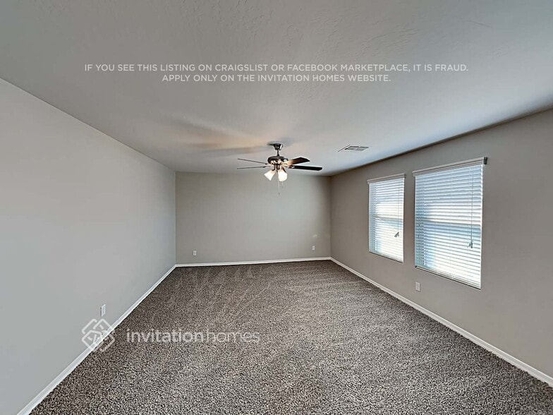 Building Photo - 395 W White Sands Dr