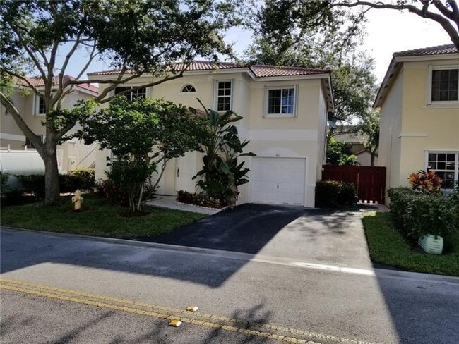 Building Photo - 90 NW 110th Ave