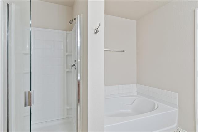 Building Photo - 8729 Noontide Dr
