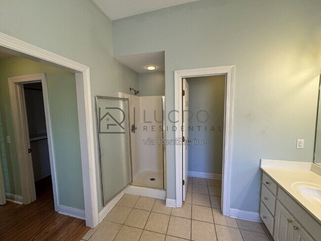 Building Photo - 103 Canter Cove