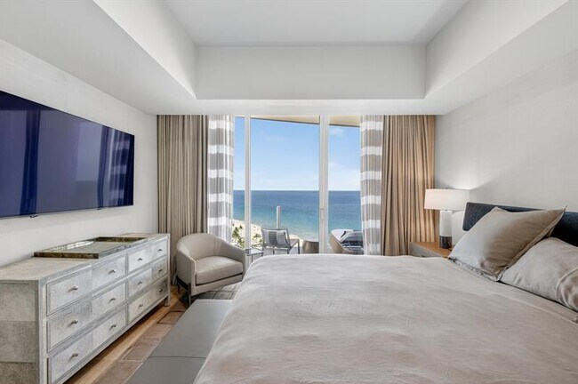 Building Photo - 525 N Fort Lauderdale Beach Blvd