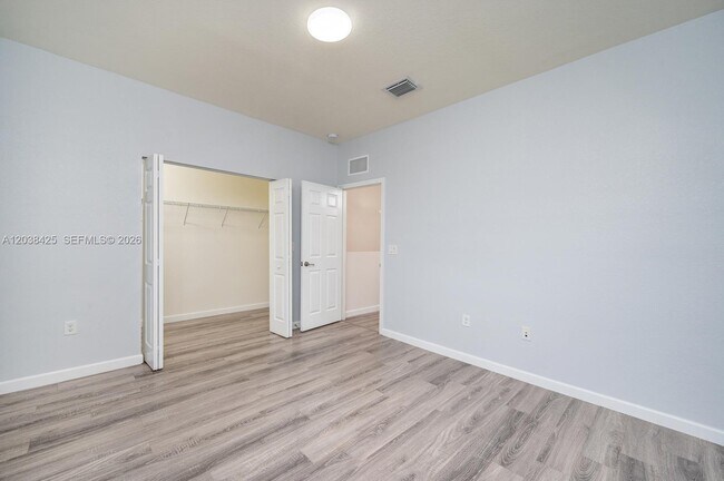 Building Photo - 25006 SW 118th Ave