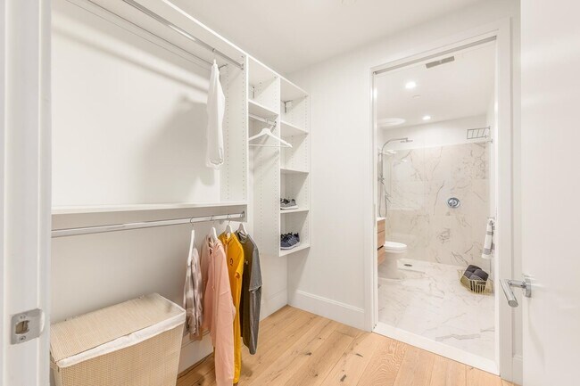 Building Photo - 175 2nd St