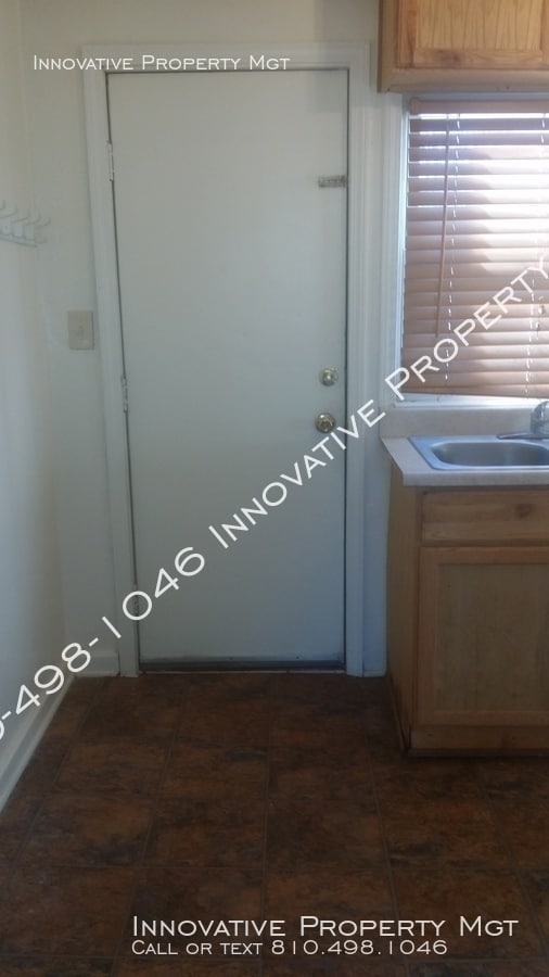 Building Photo - Nice two bedroom in Burton!