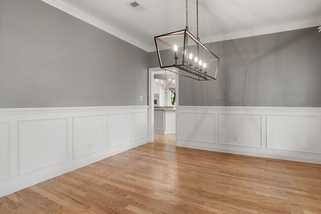 Building Photo - 3116 Brittany Pl
