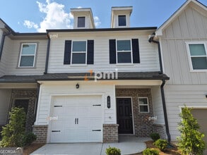 Building Photo - 140 Hazel Dr
