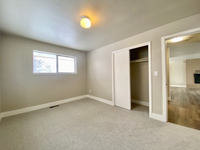 Building Photo - Renovated Home Surrounded By Scenic Orchard Bliss