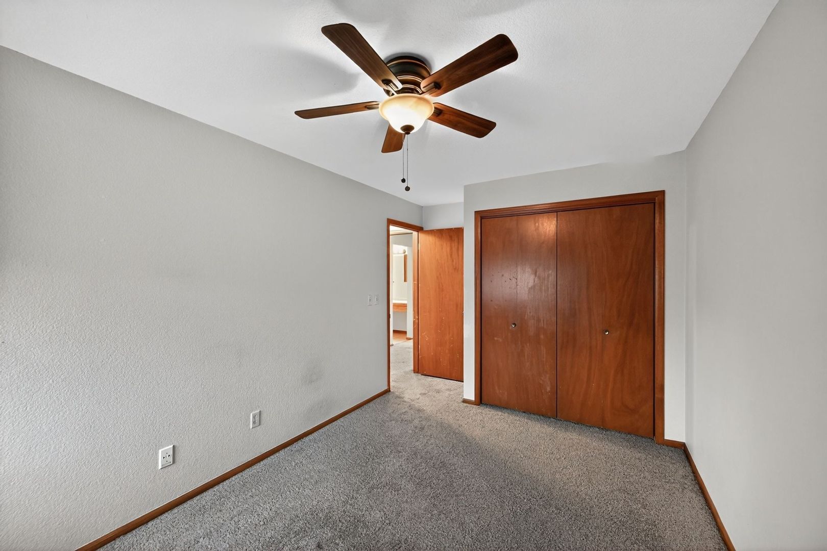 Building Photo - 4822 W 69th Dr