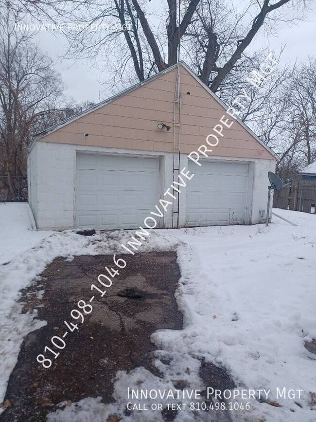 Building Photo - 1606 Cronk Ave