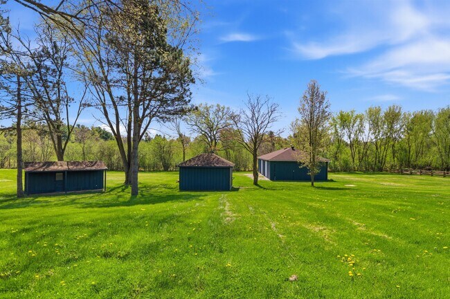 Building Photo - 3942 Stark Ln