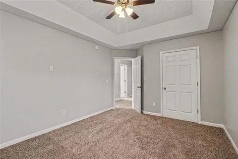 Building Photo - 4108 Robin Cir