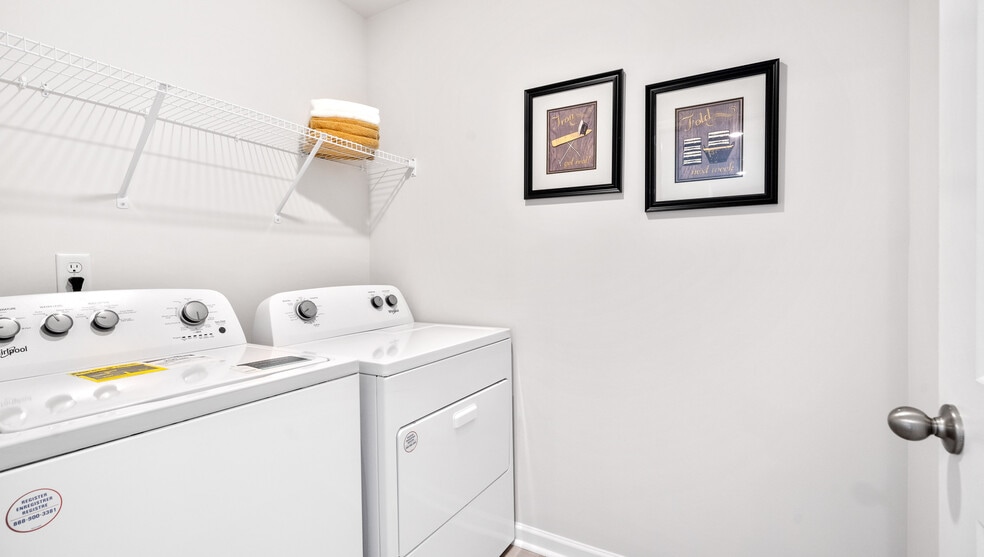 Building Photo - 751 Wolverine Ln