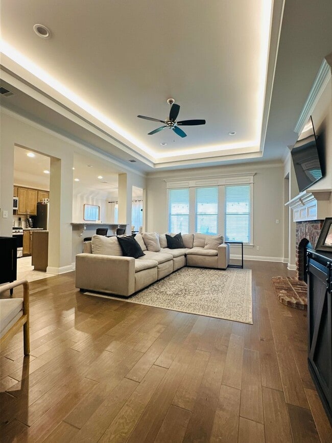 Building Photo - 806 Abita Chase