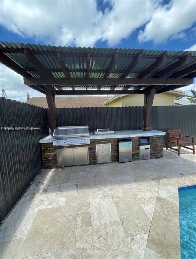 Building Photo - 21045 SW 124th Ave Rd