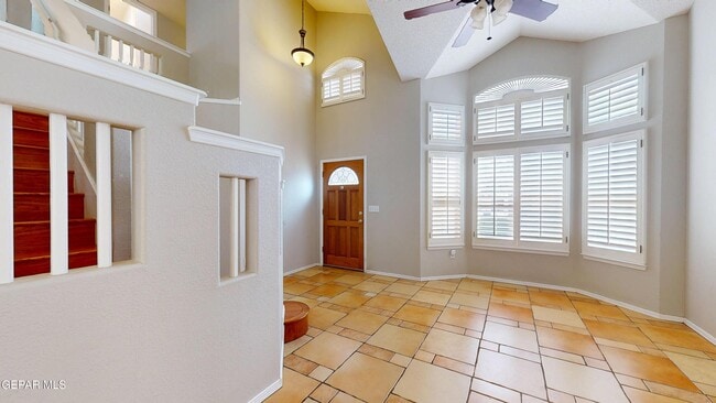 Building Photo - 12528 Sun Empress Dr