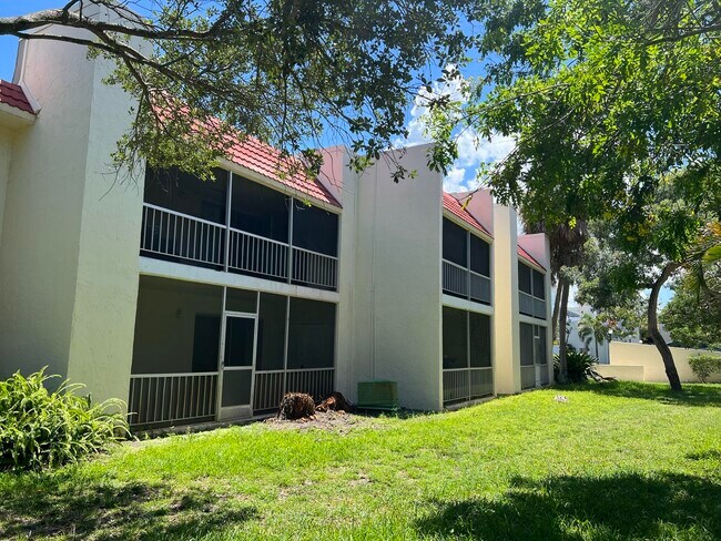 Building Photo - 640 NW 13th St