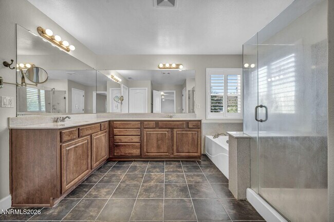 Building Photo - 2425 Crooked Canyon Ct