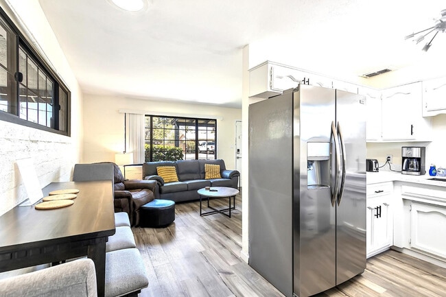 Building Photo - 4417 N 21st St