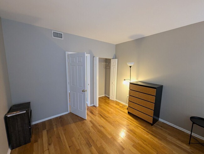 Building Photo - Fully Furnished Shaw Sanctuary
