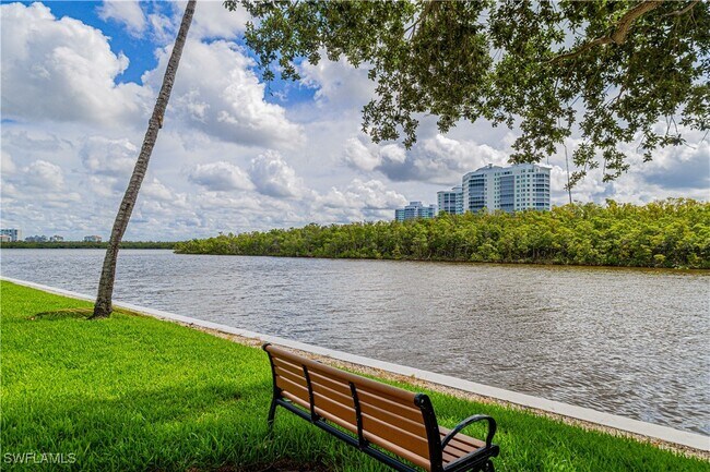 Primary Photo - 25 Bluebill Ave