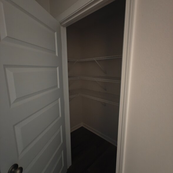 Building Photo - 6281 Firefly Dr