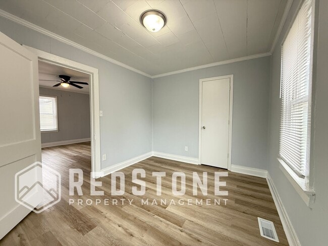 Building Photo - 348 Foster St