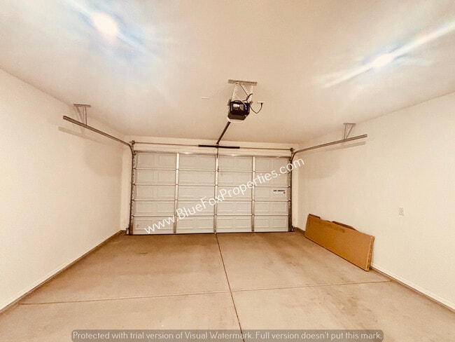 Building Photo - 12612 N Krista Ave