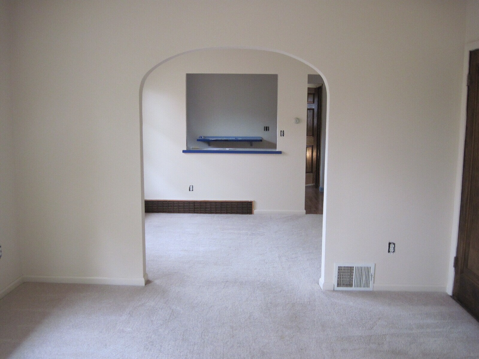 Dining, Living room, & solarium - 1494 Front St