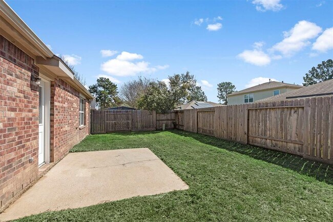 Building Photo - 11811 Skydale Dr