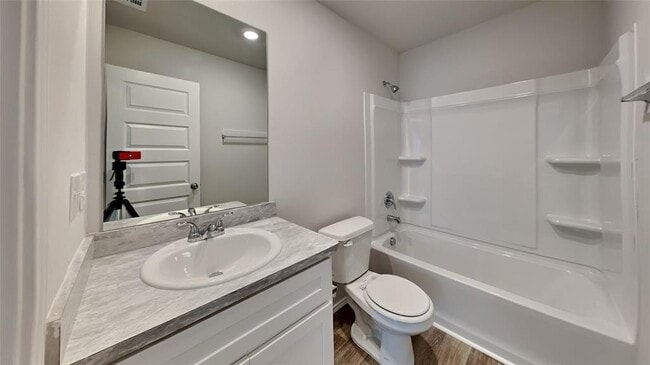 Building Photo - 9709 Laredo Ln