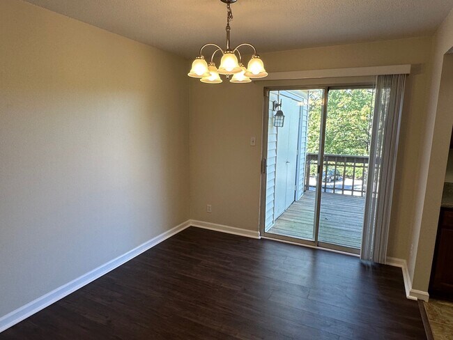 Building Photo - 1769 High School Dr