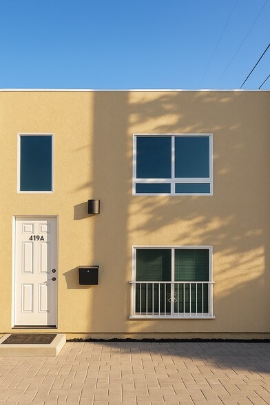 Primary Photo - 419 S Clark Dr