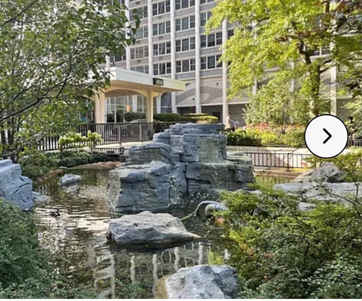 Building Photo - 4250 N Marine Dr