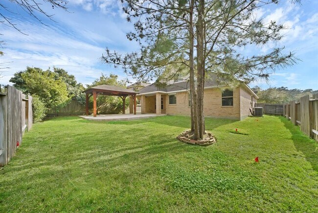Building Photo - 107 Autumn Forest Ln