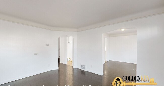 Building Photo - Eastside Detroit 3 bedroom Home Close to A...